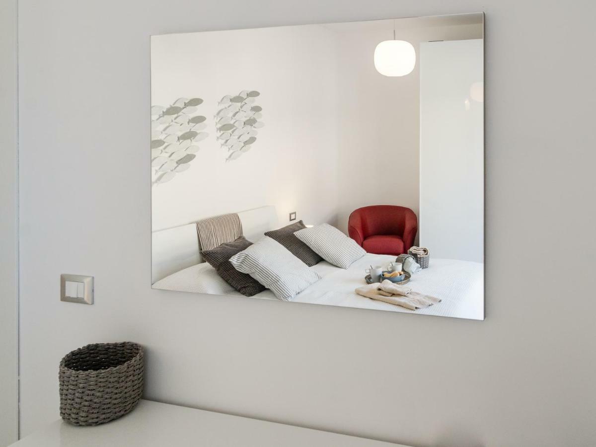Fco Luxury Apartments Fiumicino Exteriör bild